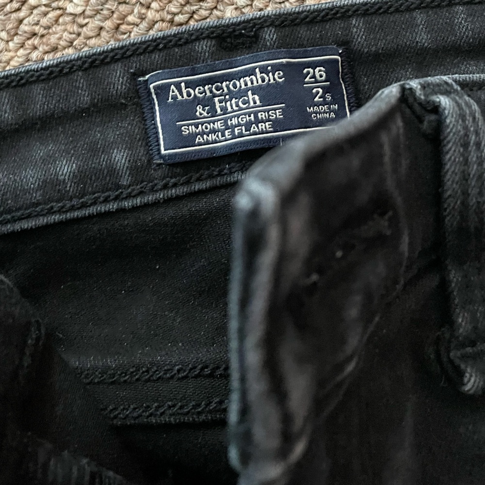 Abercrombie and Fitch slim leg ankle flare cropped jeans